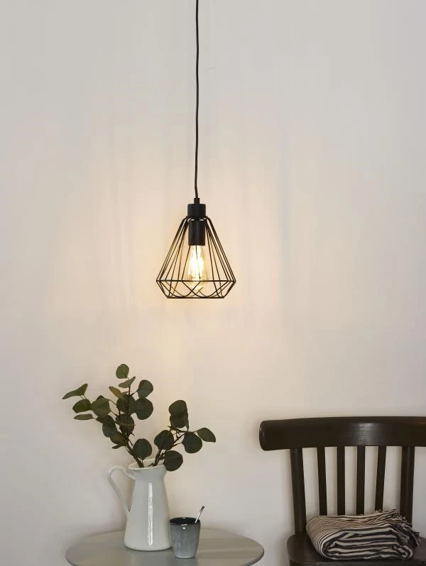 Lucide KYARA - Pendant light - Ø 20 cm - 1xE27 - Black - ambiance 1
